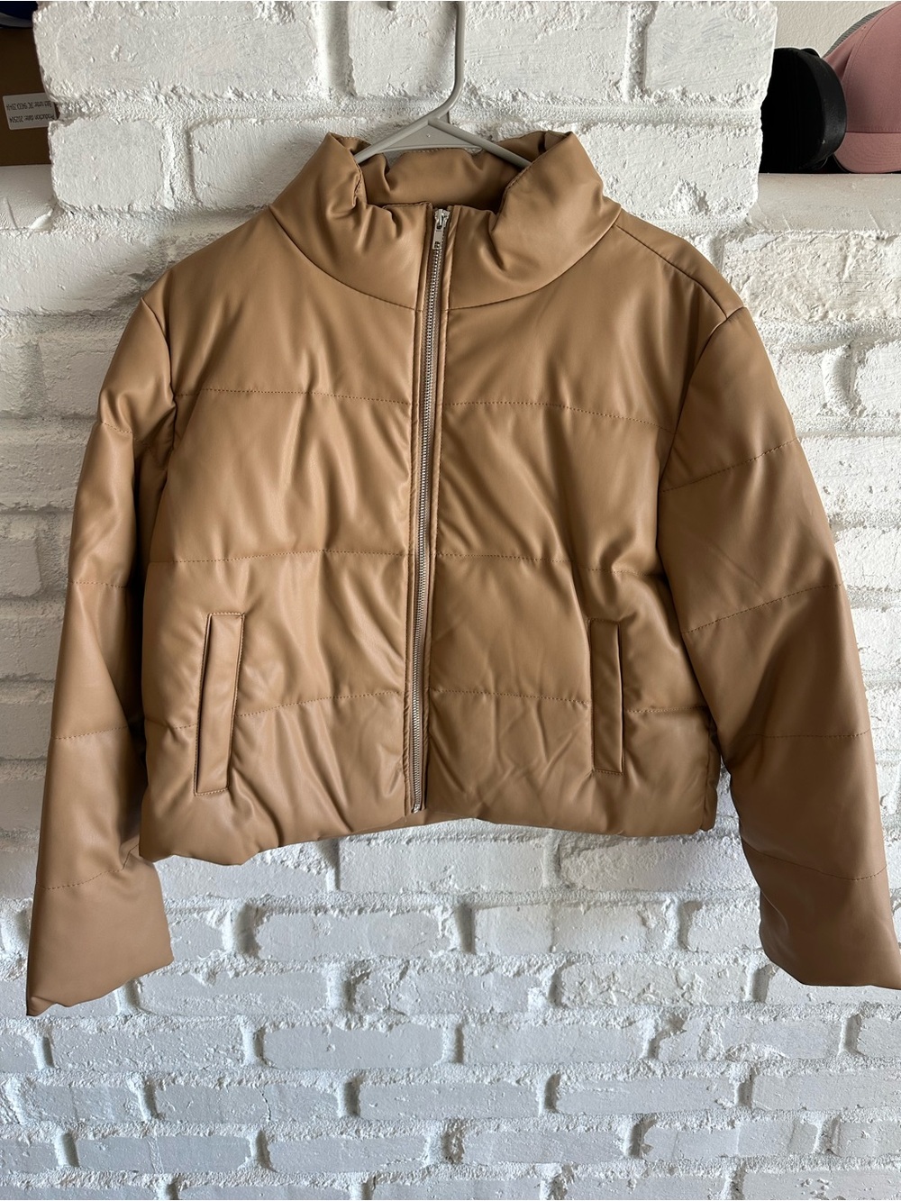 Active USA Women's Tan Cropped Puffer Jacket
